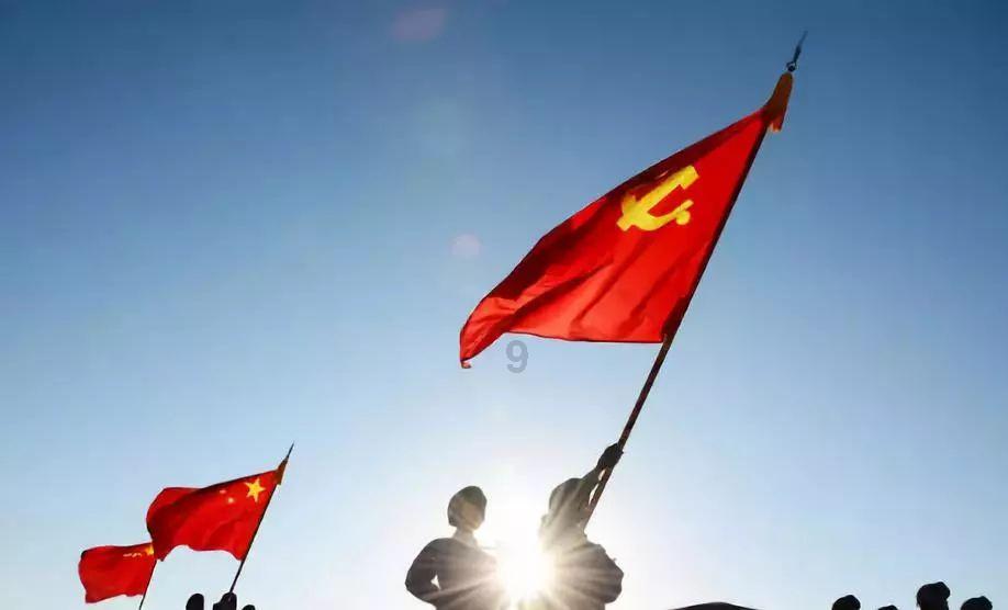 颜值界的黑马,演技宜古宜今,考过公离过婚的魏哲鸣闯出一片天
